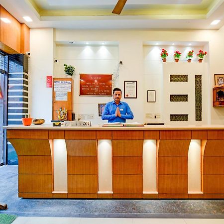 Hotel Le Grand - Walk-In From Rk Ashram Metro Station New Delhi Bagian luar foto