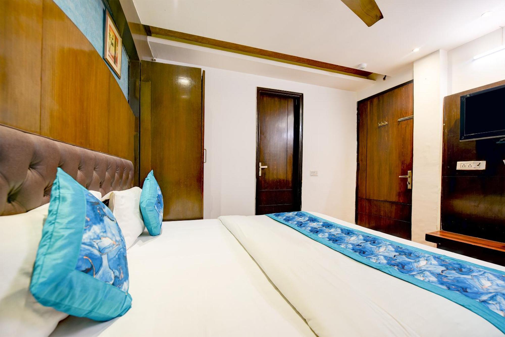 Hotel Le Grand - Walk-In From Rk Ashram Metro Station New Delhi Bagian luar foto